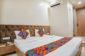 FabHotel Om Palace